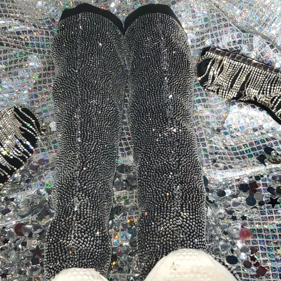 SNEAKERS - Picture 7 of 16